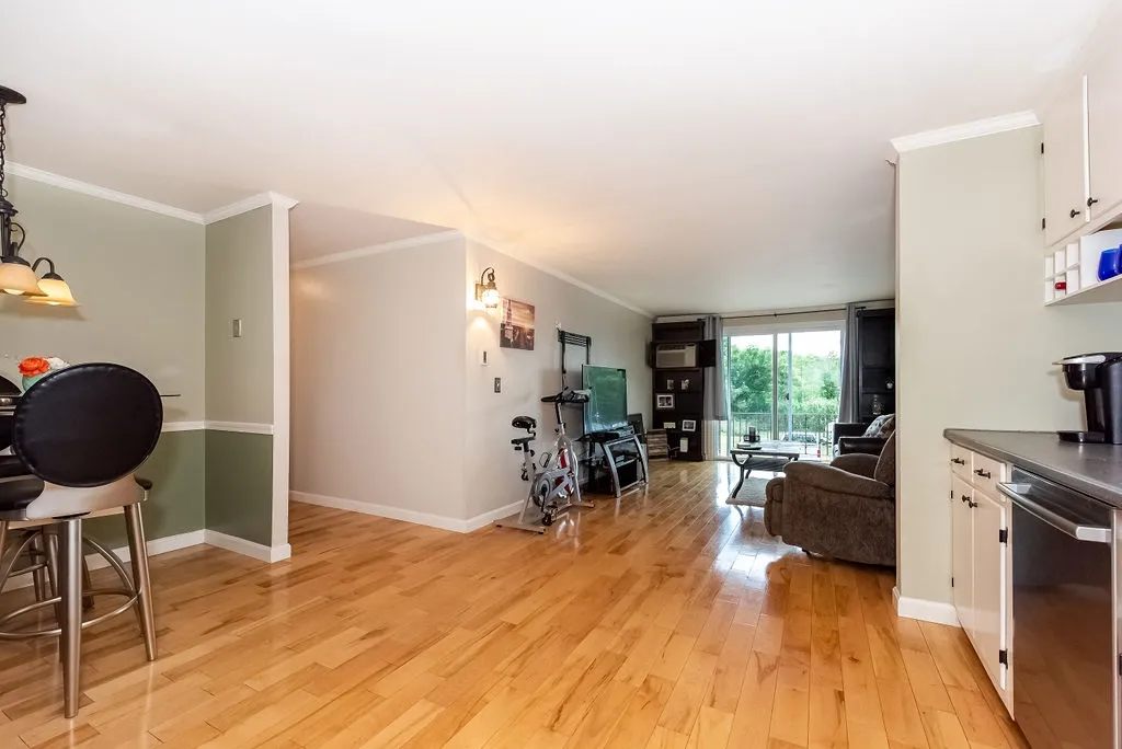 557 Sagamore Avenue Portsmouth NH 03801