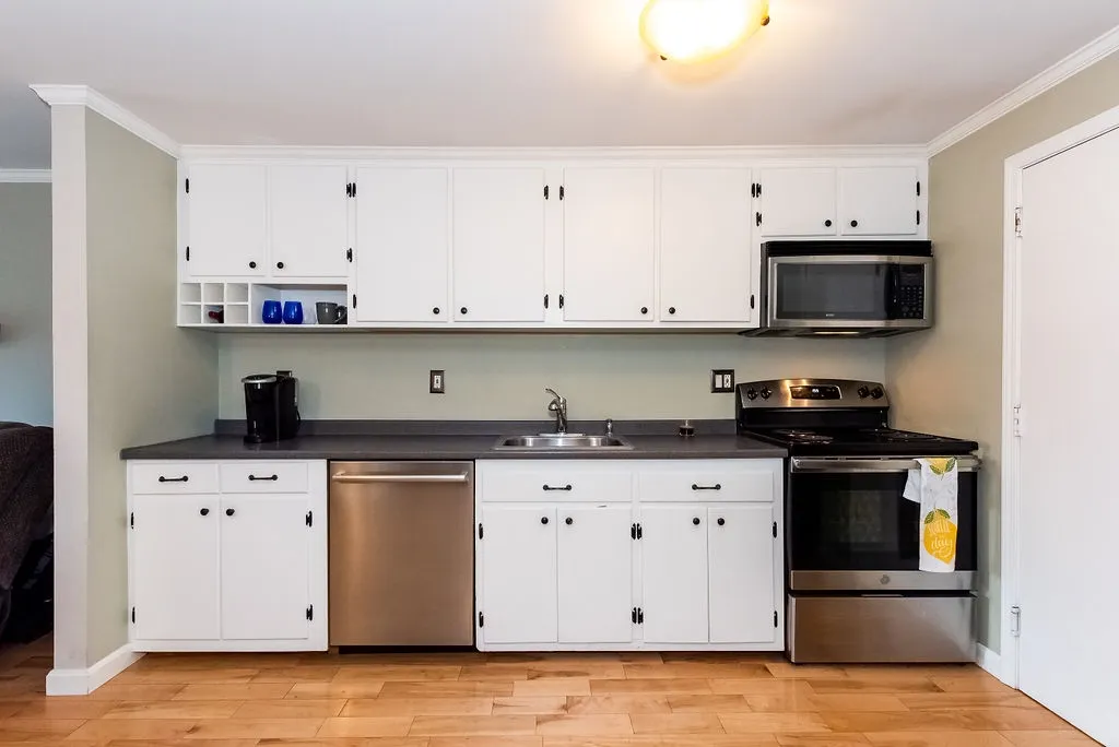 557 Sagamore Avenue Portsmouth NH 03801