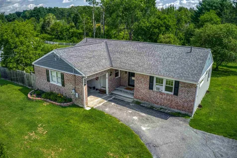 41 Hayward Road Plainfield NH 03781