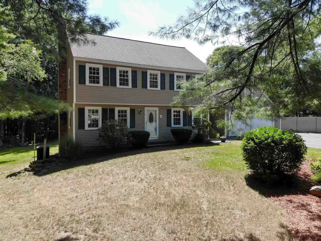 5 Bridle Path Merrimack NH 03054