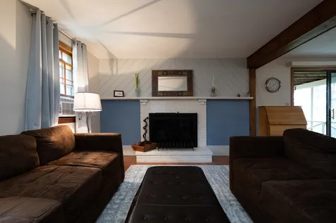4 Royal Range Road Sandown NH 03873