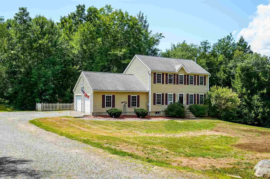 32 Hubbard Hill Road Rindge NH 03461