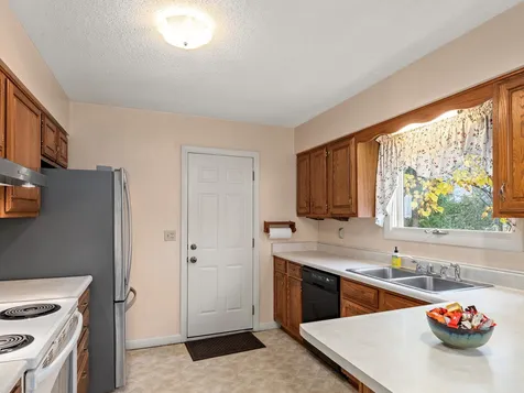 810 S Brownell Road Williston VT 05495