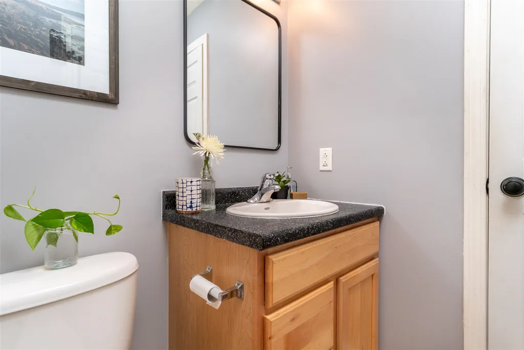 10 Greenbriar Drive Eliot ME 03903