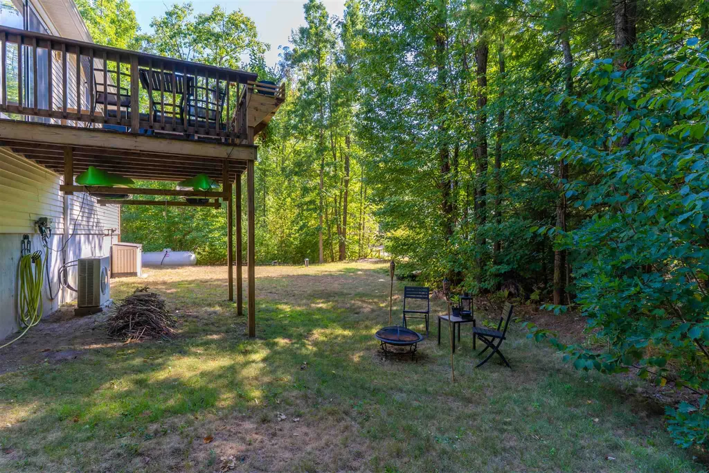 10 Greenbriar Drive Eliot ME 03903