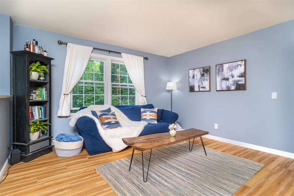 10 Greenbriar Drive Eliot ME 03903