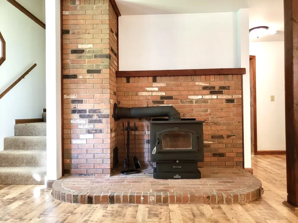 21 Knoll Road Wolfeboro NH 03894