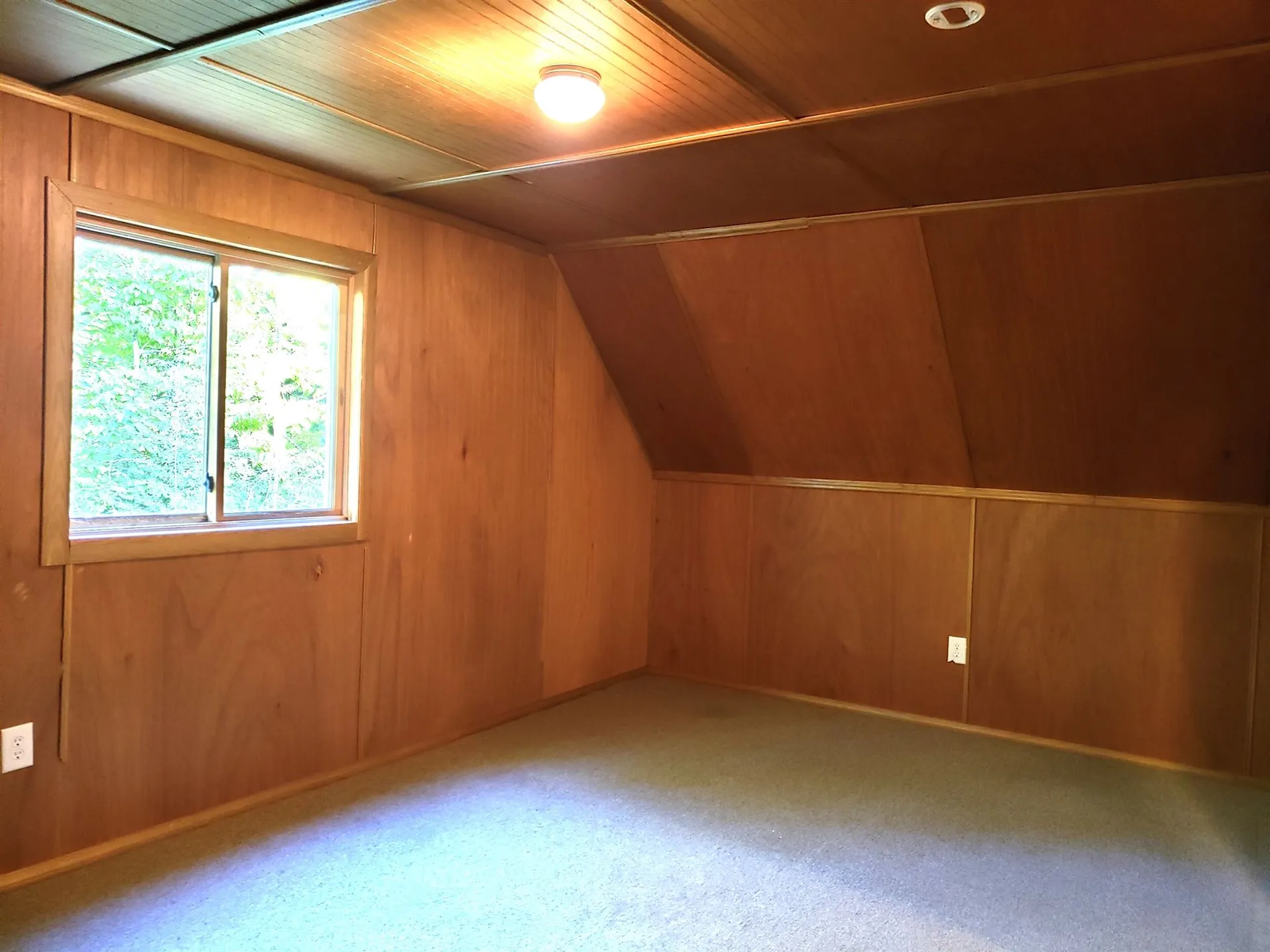 21 Knoll Road Wolfeboro NH 03894