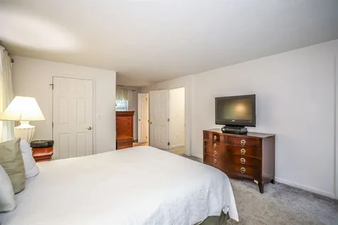 1405 Wellington Road Manchester NH 03104