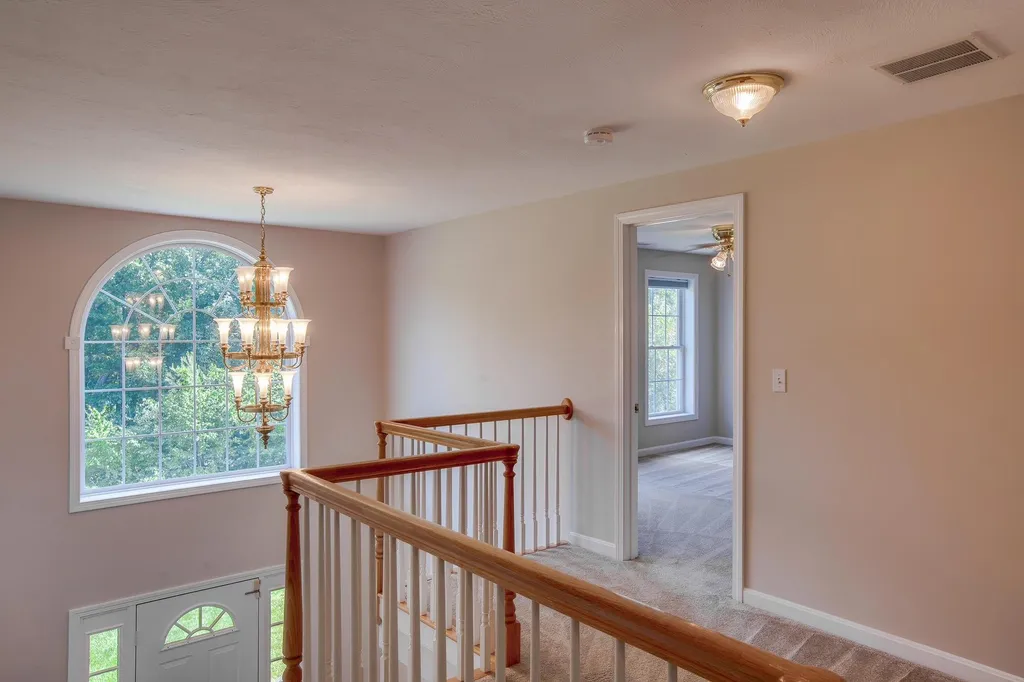 3 Osgood Street Windham NH 03087