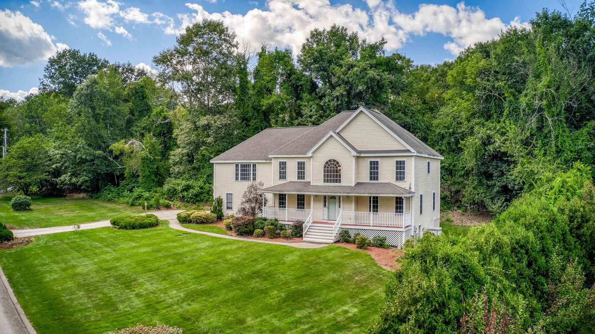3 Osgood Street Windham NH 03087
