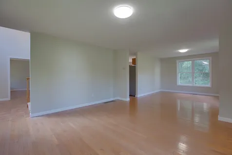 3 Osgood Street Windham NH 03087