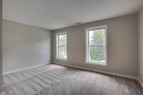 3 Osgood Street Windham NH 03087
