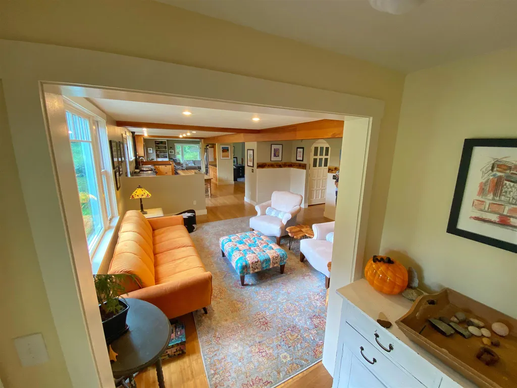 147 Beartown Road Underhill VT 05489