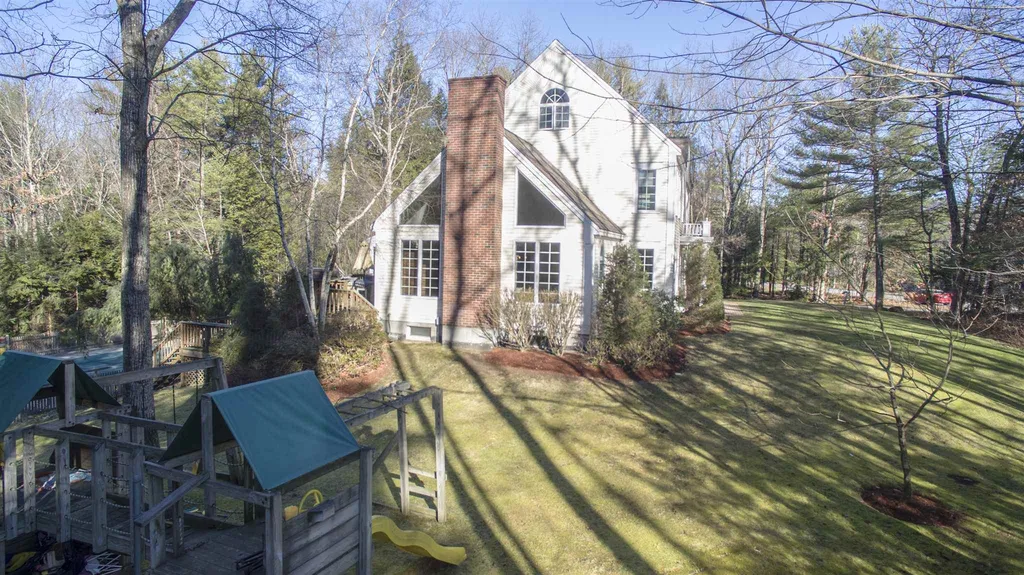 1 Sandy Brook Drive Durham NH 03824