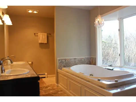 1 Sandy Brook Drive Durham NH 03824