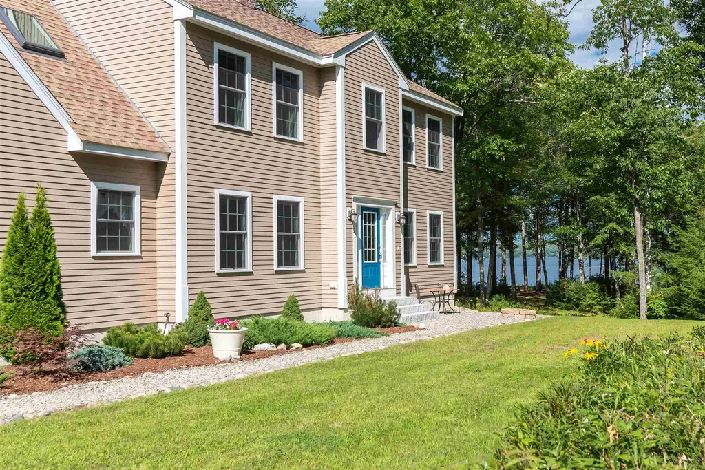 25 Basin Road Sunapee NH 03782