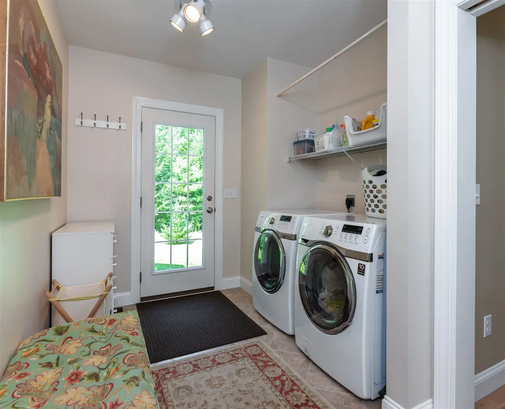 25 Basin Road Sunapee NH 03782