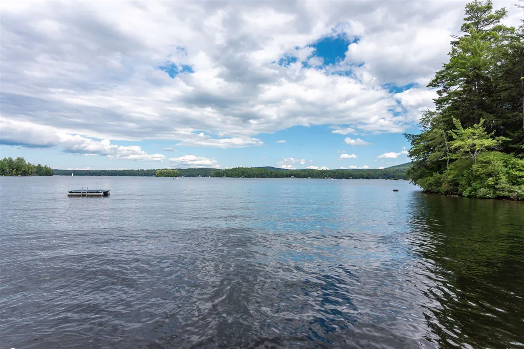 25 Basin Road Sunapee NH 03782