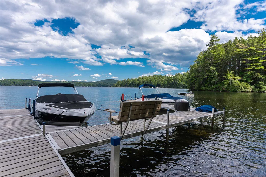 25 Basin Road Sunapee NH 03782