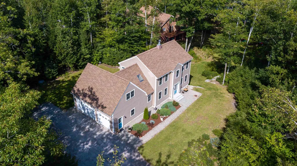25 Basin Road Sunapee NH 03782