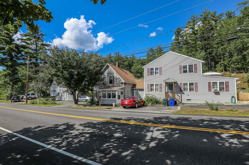 59 Elm Street Goffstown NH 03045