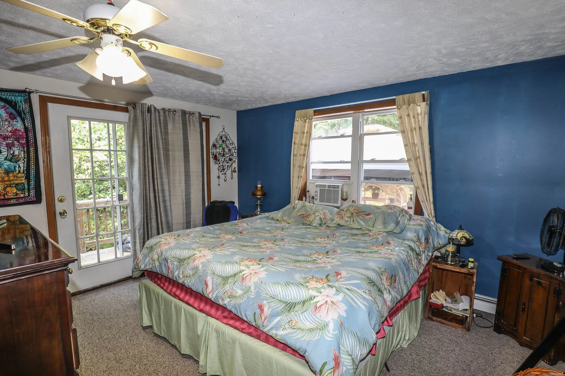 59 Elm Street Goffstown NH 03045