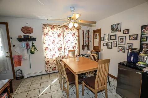 59 Elm Street Goffstown NH 03045