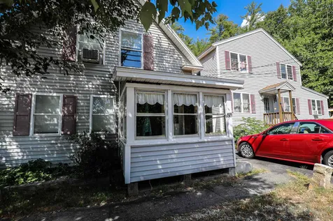 59 Elm Street Goffstown NH 03045