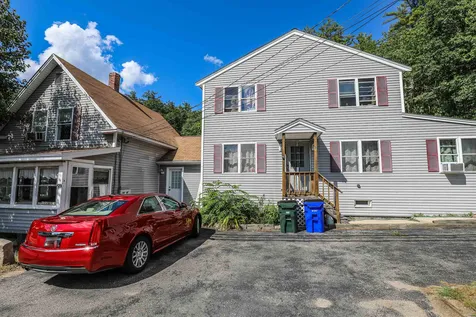 59 Elm Street Goffstown NH 03045