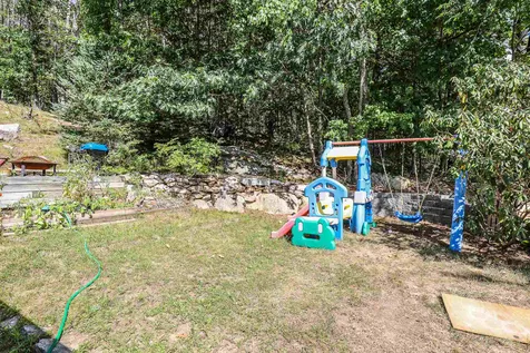 59 Elm Street Goffstown NH 03045