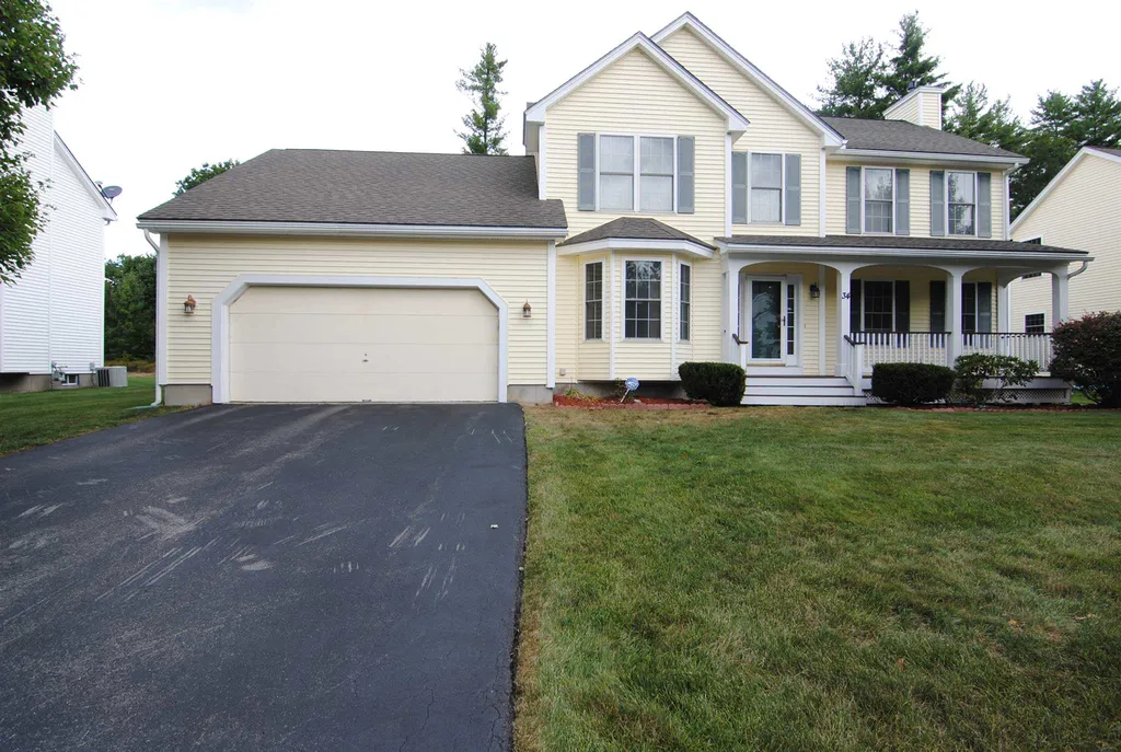 34 Cherrywood Drive Nashua NH 03062
