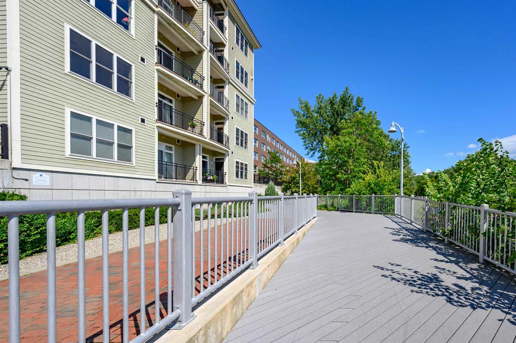 60 Winooski Falls Way Winooski VT 05404