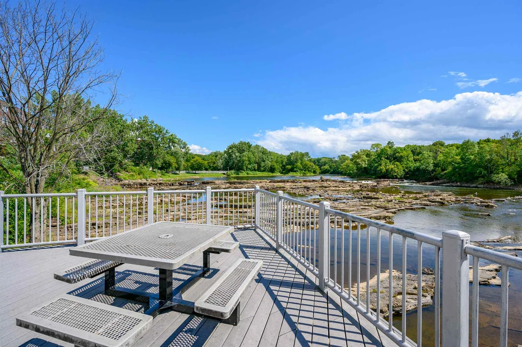 60 Winooski Falls Way Winooski VT 05404