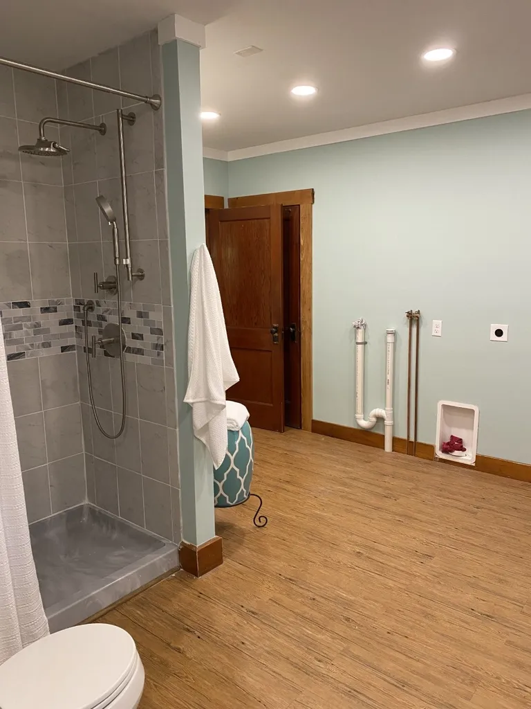 22 Harding Street Rochester NH 03867