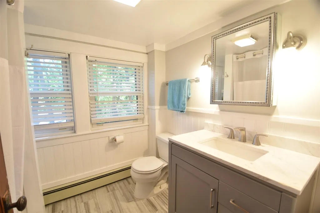 22 Harding Street Rochester NH 03867