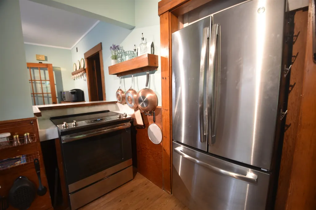 22 Harding Street Rochester NH 03867