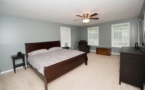 45 Holts Point Road Sandown NH 03873