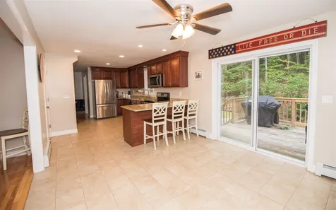 45 Holts Point Road Sandown NH 03873