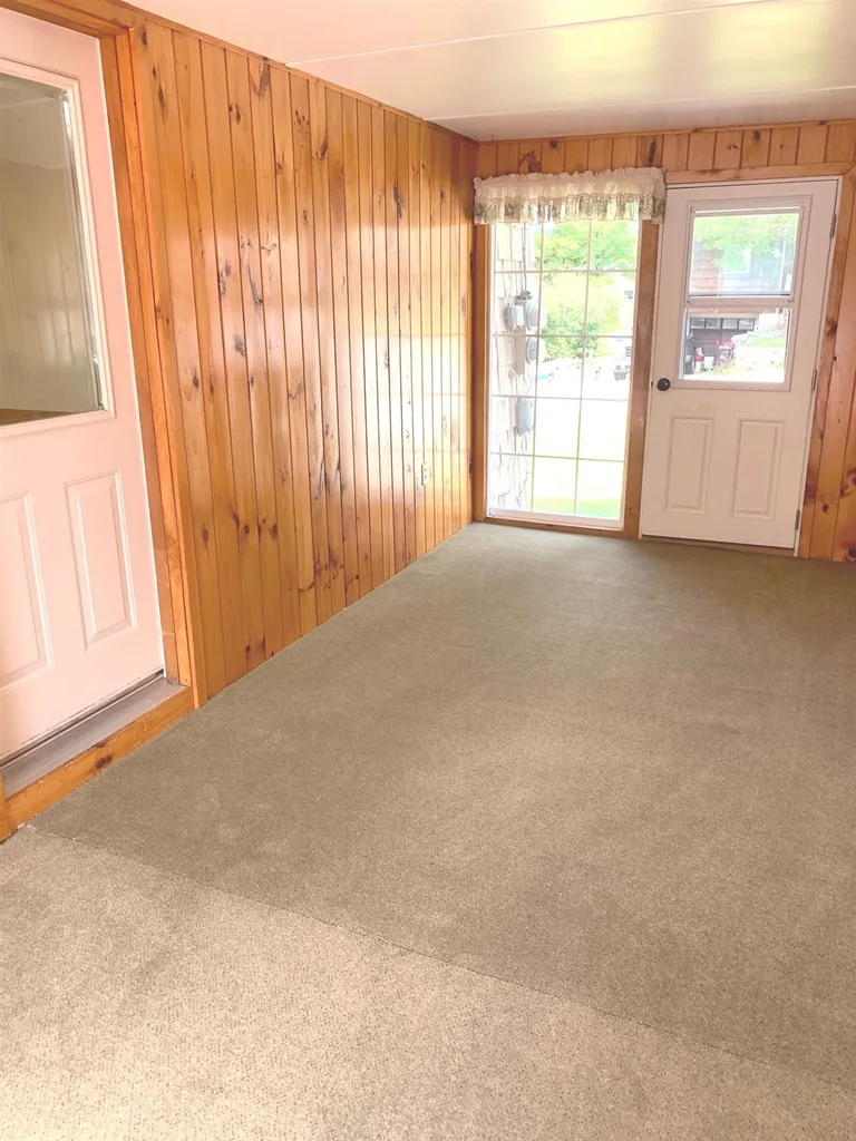 28 Bemis Street Berlin NH 03570
