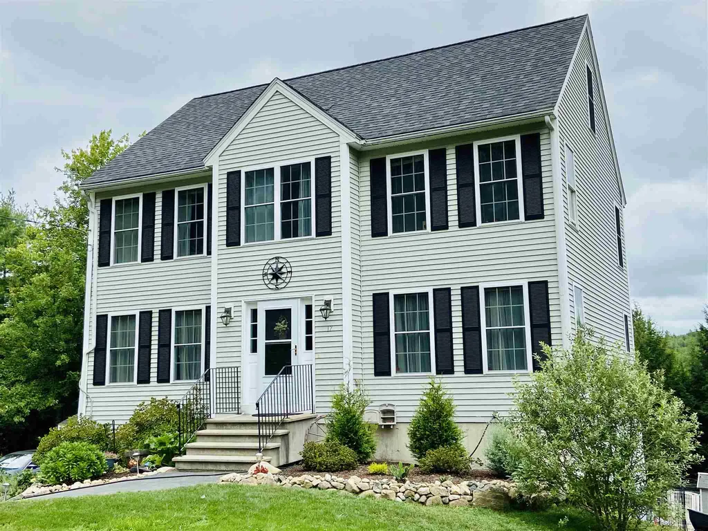 17 Chestnut Drive Allenstown NH 03275