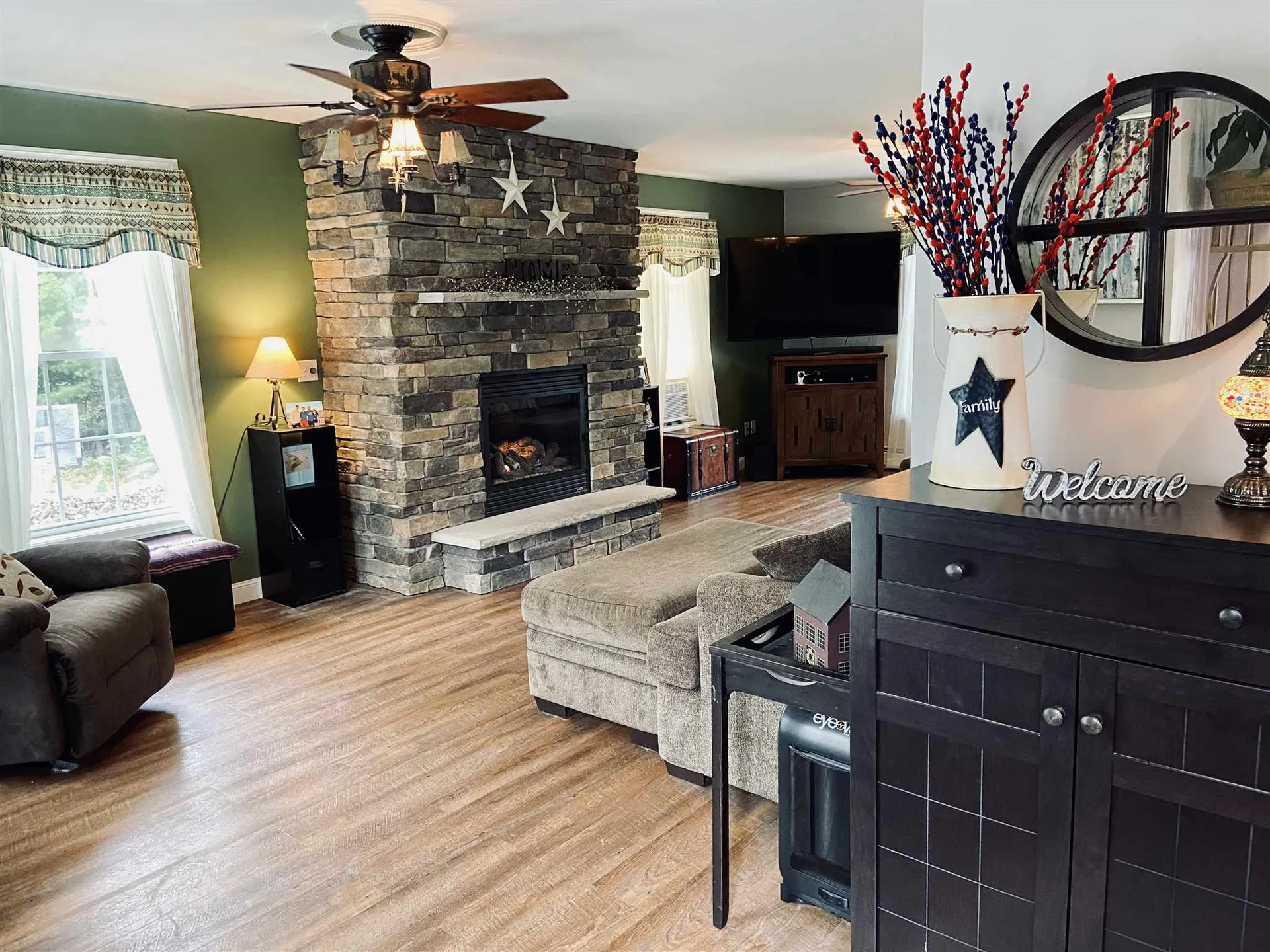 17 Chestnut Drive Allenstown NH 03275