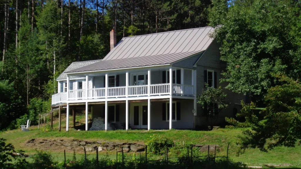 6083 Vt Route 12n Brookfield VT 05036
