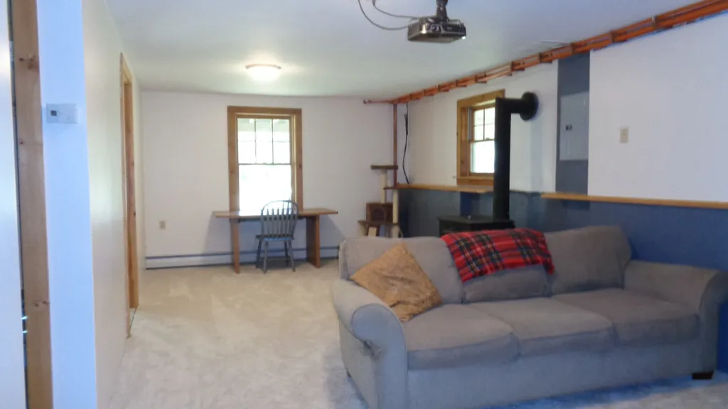 6083 Vt Route 12n Brookfield VT 05036