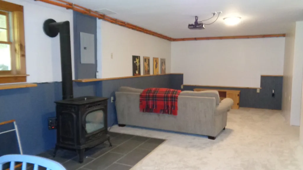 6083 Vt Route 12n Brookfield VT 05036