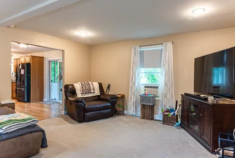 39 Bradford Circle Hillsborough NH 03244
