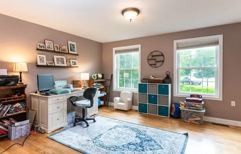 39 Bradford Circle Hillsborough NH 03244