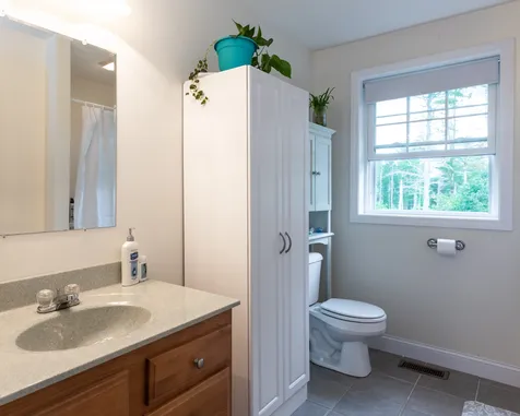 39 Bradford Circle Hillsborough NH 03244