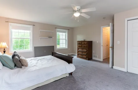 39 Bradford Circle Hillsborough NH 03244