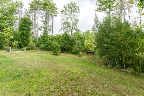 39 Bradford Circle Hillsborough NH 03244